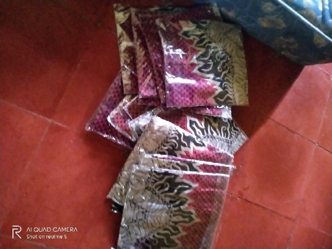 Couple Batik Seragam Kantor Motif Terbaru Termurah Di Shopee