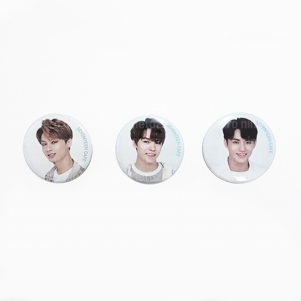 SEVENTEEN CAFE FACE BADGE