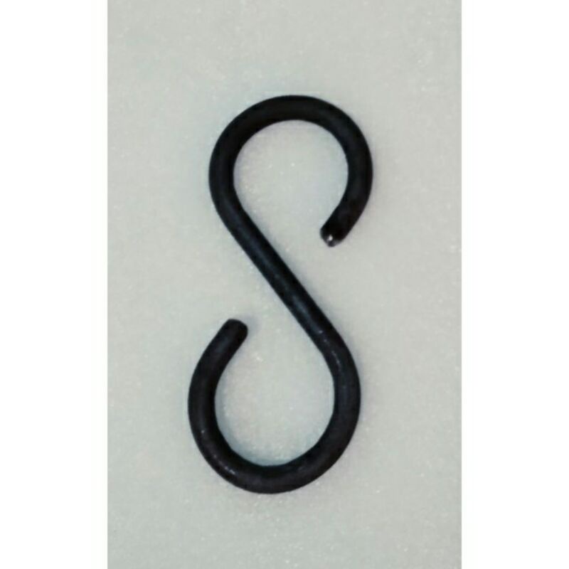 Gantungan samsak - Cantolan samsak leter S