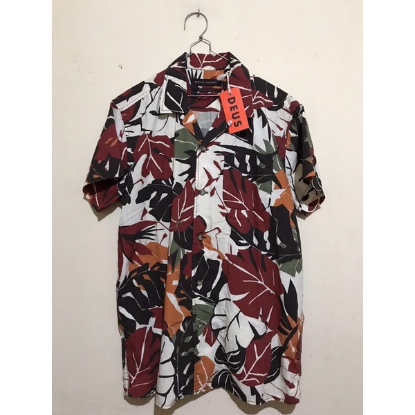 Kemeja pantai / Aloha / Hawaiian deus ex machina dean elchulo shirt - leaf pattern size M