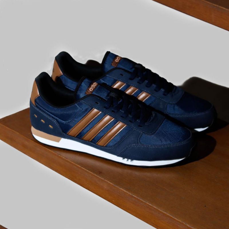 ADIDAS NEO CITY RACER NAVY BROWN