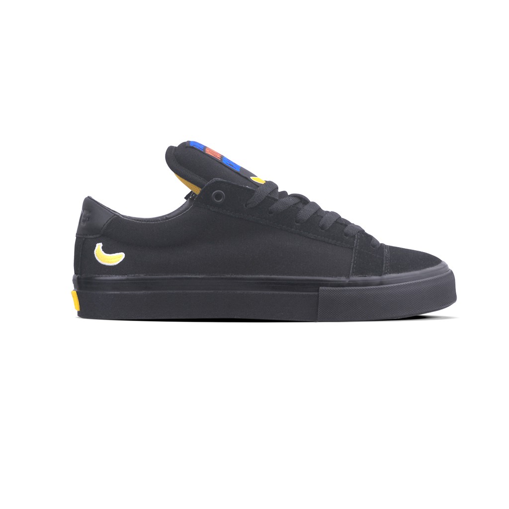 FYC CAVEN ALMOST BLACK