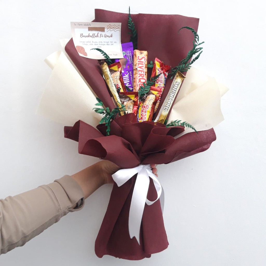 

Bouqet Snack Wisuda/Ulang Tahun/Sidang/Seminar Proposal/Hadiah Spesial