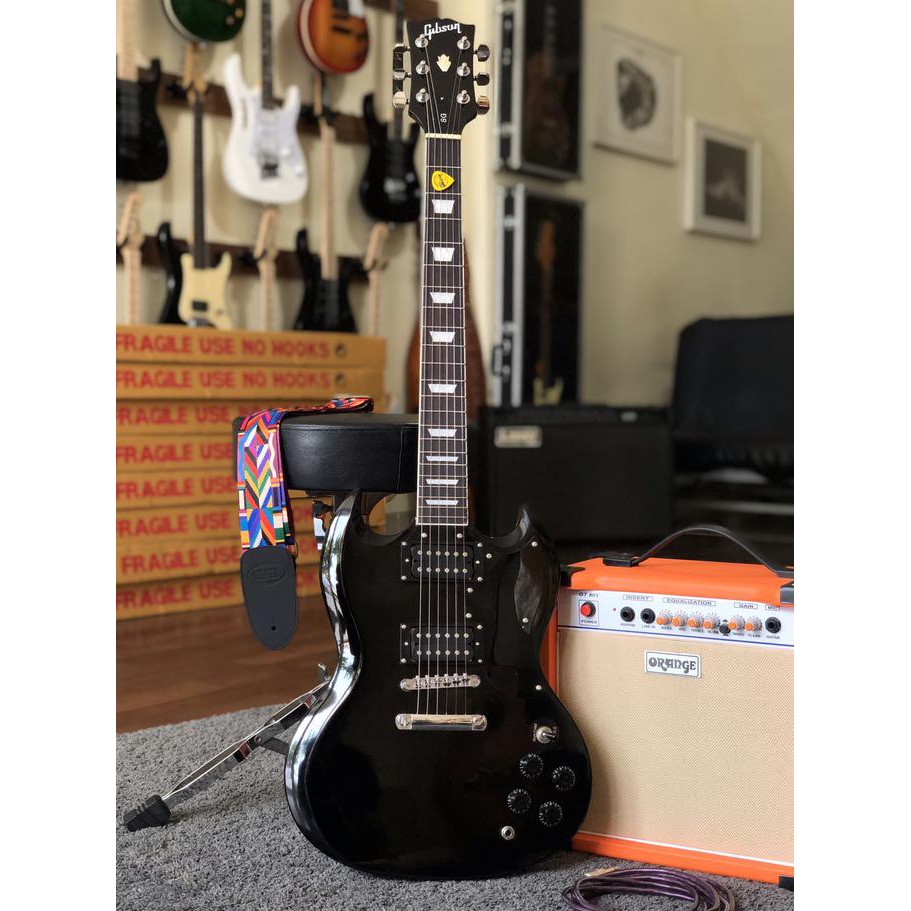 Paket Gitar Elektrik Gibson Sg (Black Color)
