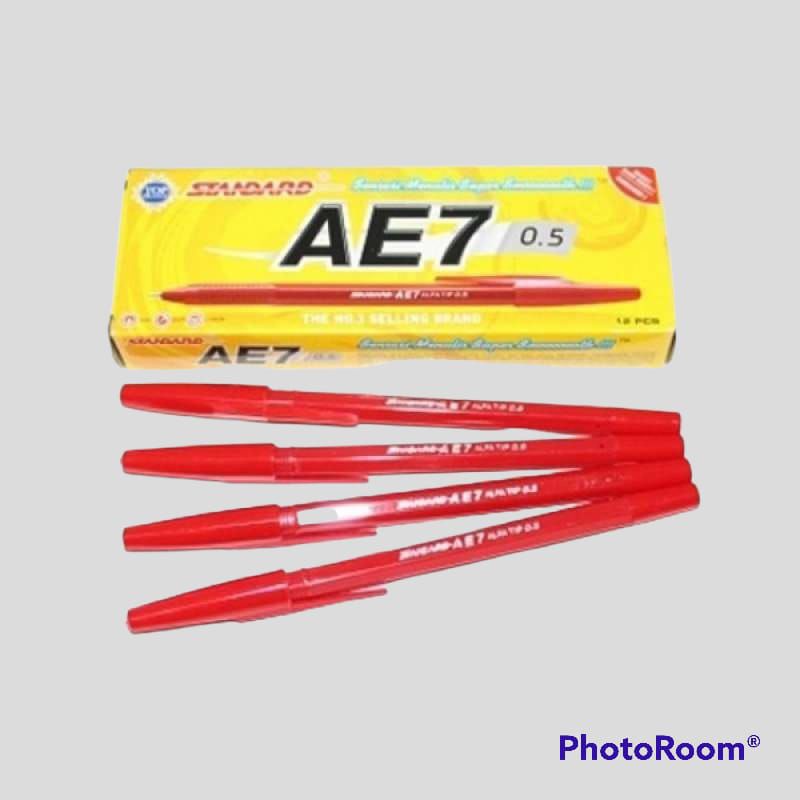 

Standard AE7 pulpen merah (0,5mm)