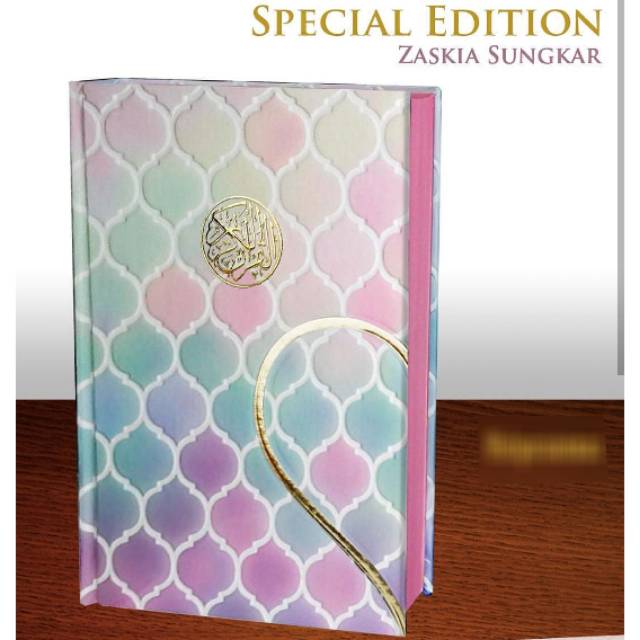 Al Qur'an Special Edition Zaskia Sungkar PINK TOSCA List Gold SATUAN