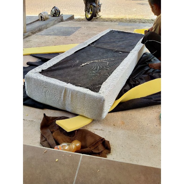 SERVICE SOFA MODERN / SOFA KAYU JATI / GANTI KULIT SOFA /GANTI KAIN SOFA