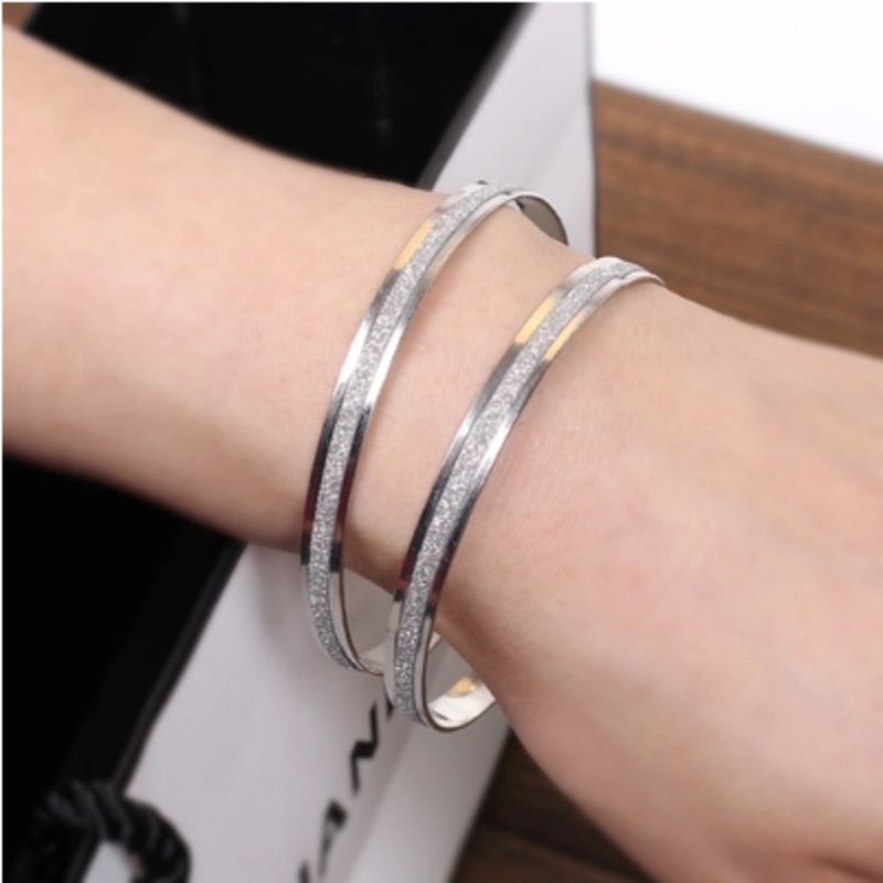 Gelang Tangan Desain Crystal Fashion Style Wanita