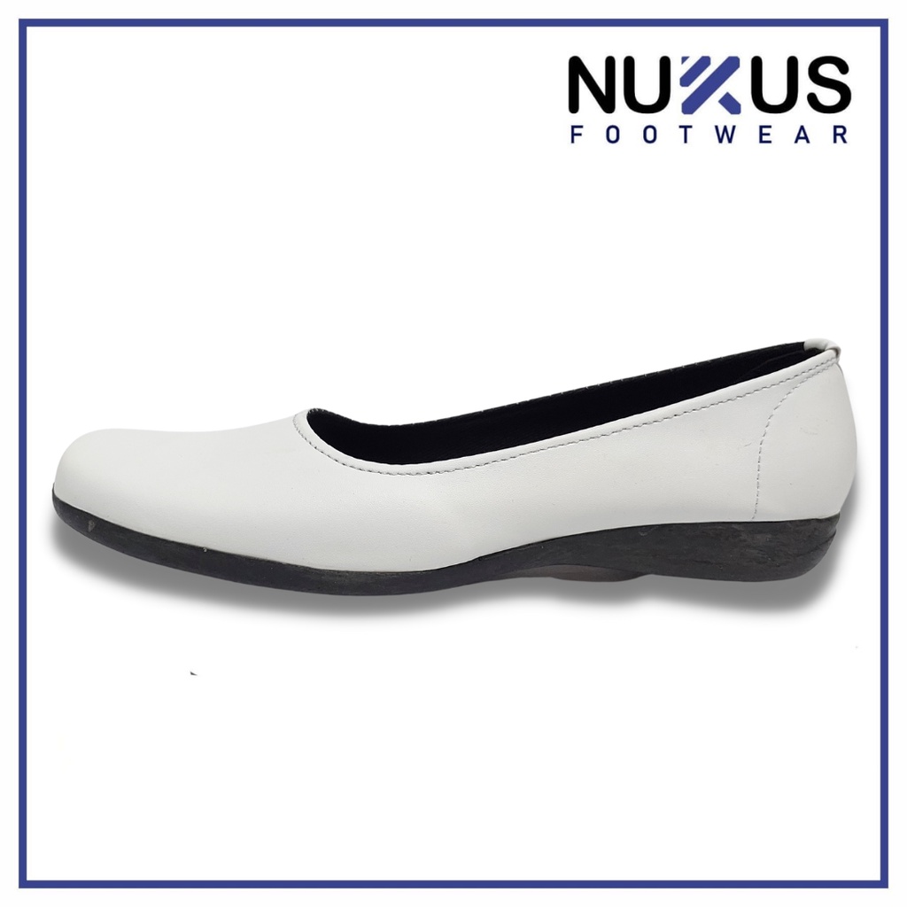 Sepatu Pantofel Flat Putih Wanita - P04