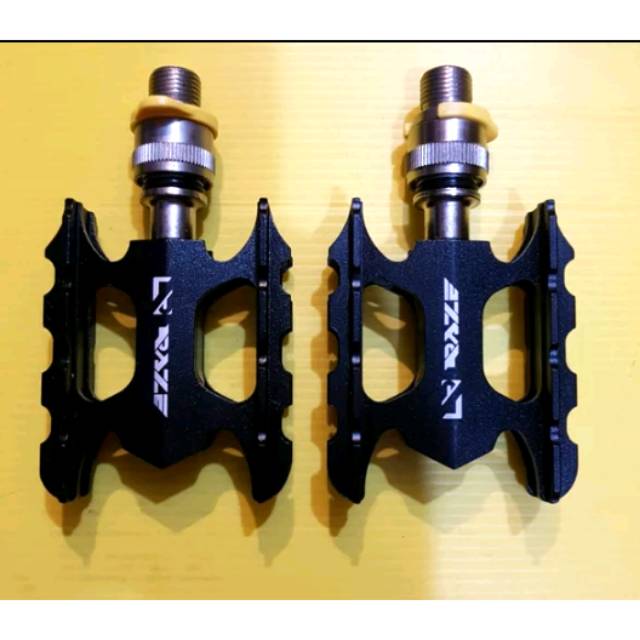 PEDAL SEPEDA LIPAT - PEDAL QR RAZE 26 SEALED BEARING BUAT SEPEDA LIPAT