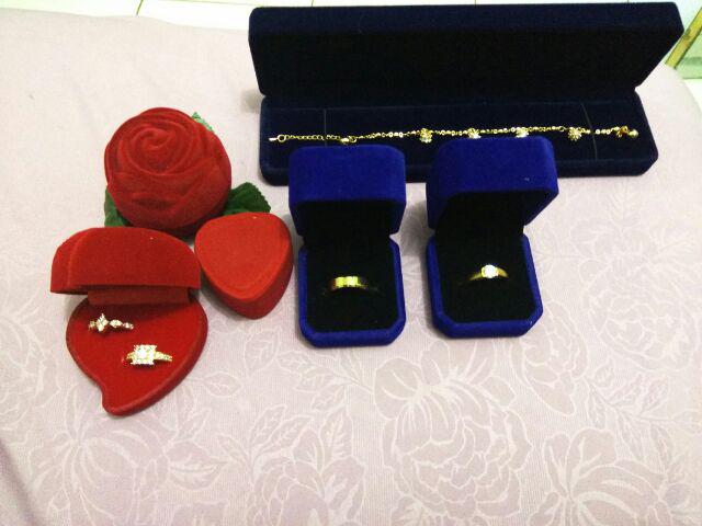 Promo Ramadhan Kotak Cincin Kotak Kalung Kotak Gelang Bludru Import