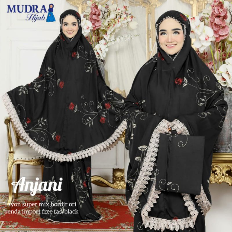 anjani berlebel mudra hijab