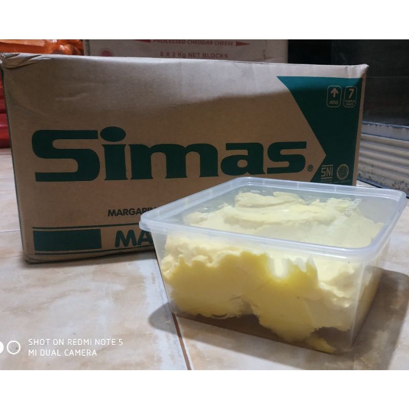 

Simas Margarine 1kg . repack thinwal 1500 ml