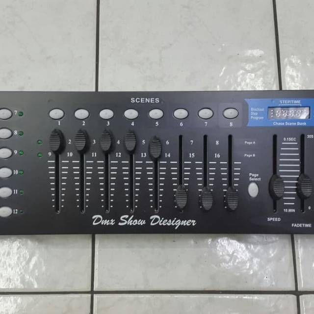 mixer control lampu panggung dmx512
