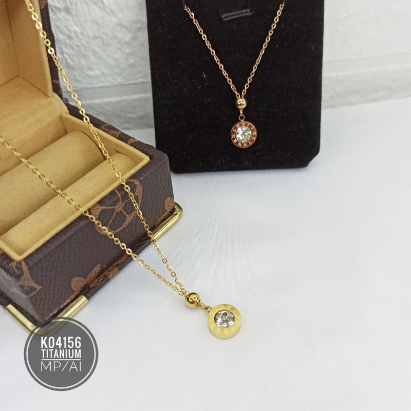 Kalung Titanium Romawi Zircon K04156