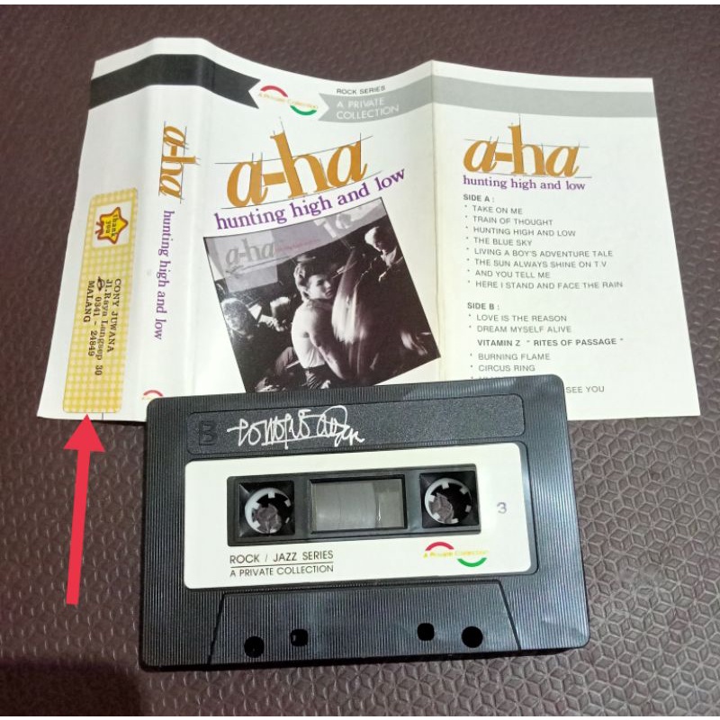 Kaset pita A-ha - hunting high and low