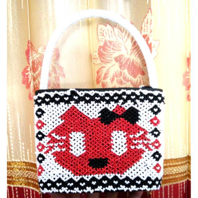 Tas jinjing manik hello kitty(kolian 28rb isi 30)