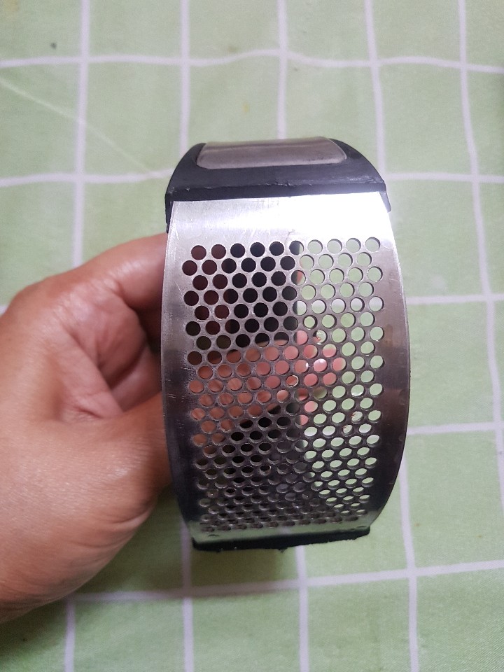 Mic Stainless Steel Garlic Press High Quality Handheld Garlic Press Tekan Bawang Putih