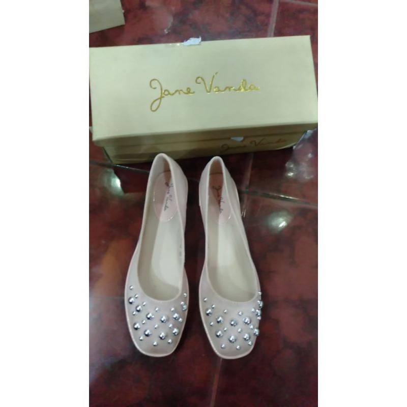 sepatu pink jane vanda