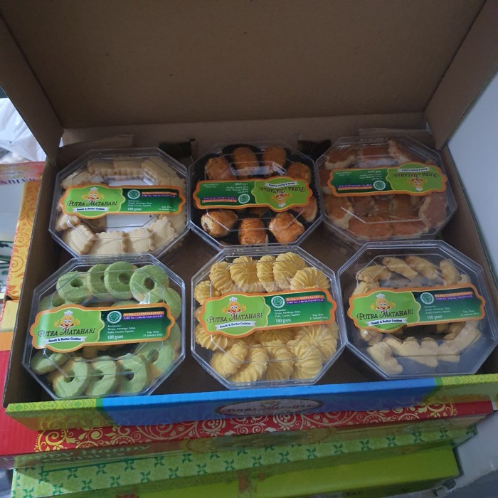 

Christmas - (Paket 6 Toples) Box Hampers Parcel Lebaran Parsel Hamper Natal