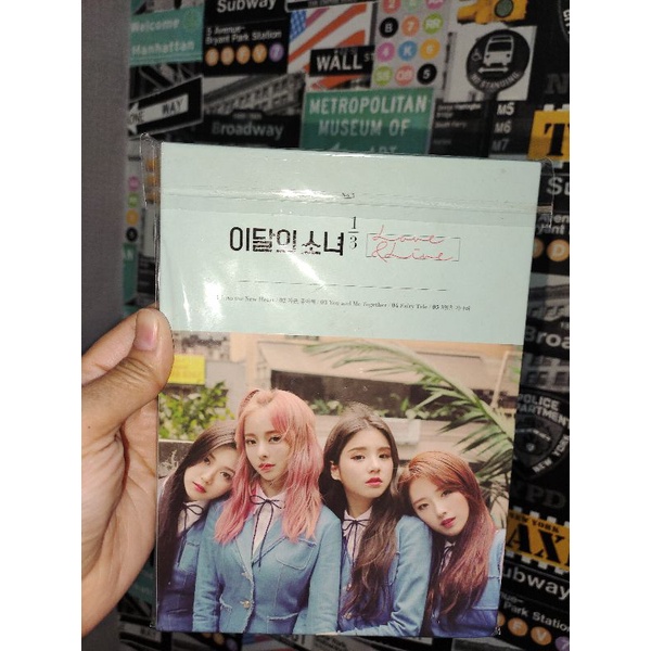 (BOOKED) LOONA 1/3 LOVE&LIVE LIMITED ALBUM ONLY
