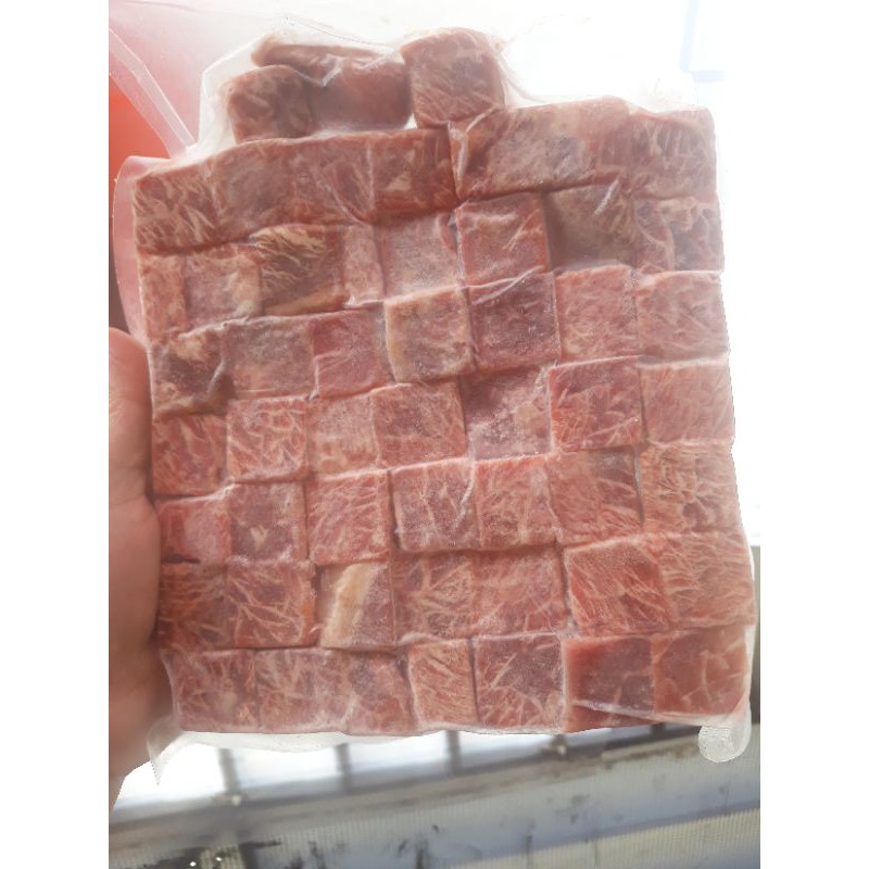 

SAIKORO BEEF WAGYU MELTIQUE CUBE / DAGING KOTAK / BBQ 500gram