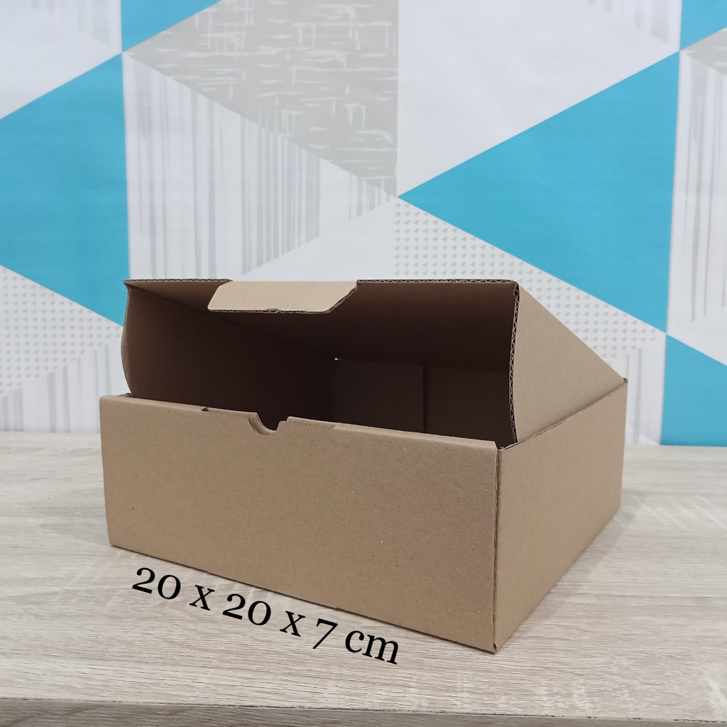 

Kardus 20 x 20 x 7 cm....Die Cut kotak aksesoris dll
