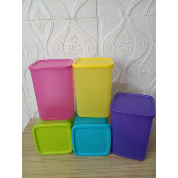 TOPLES TUPPERWARE BESAR KAPASITAS 2,2 LITER