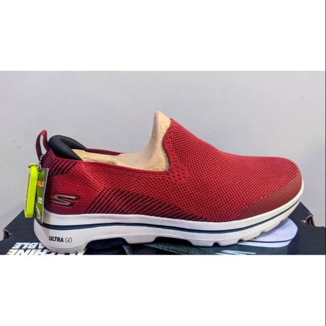 Sketchers Go Walk 5 Prized Burgundy