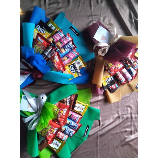 

buket snack bucketsnack murah kado ulang tahun / wisuda