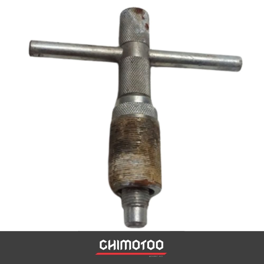 tracker magnet vespa ass besar