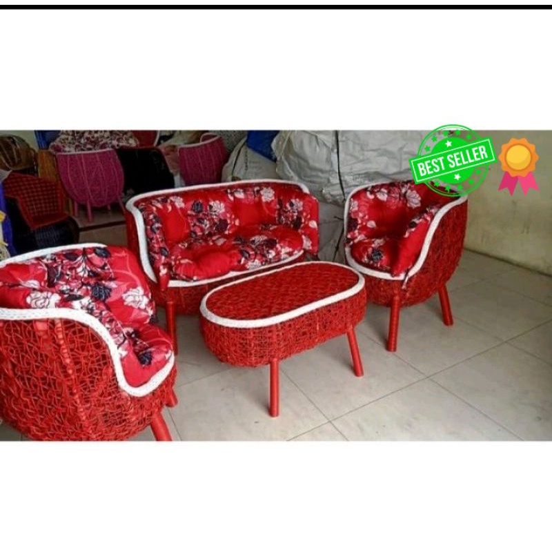 kursi sofa rotan brekele