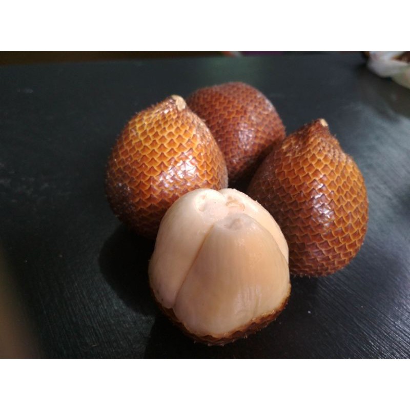 

Salak madu/salak fresh/salak manis/salak honey 1kg