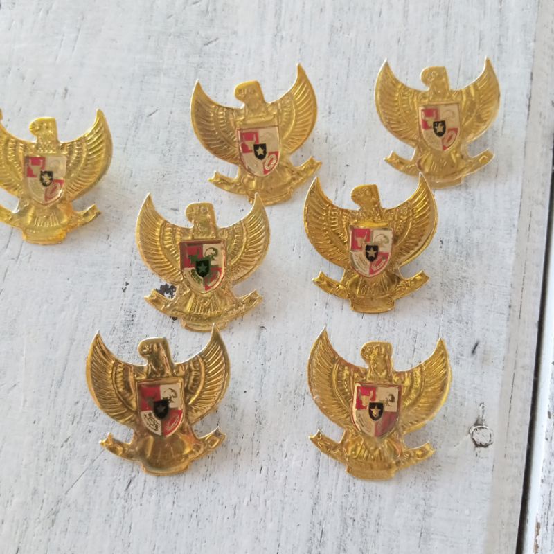 PIN GARUDA 2.5cm
