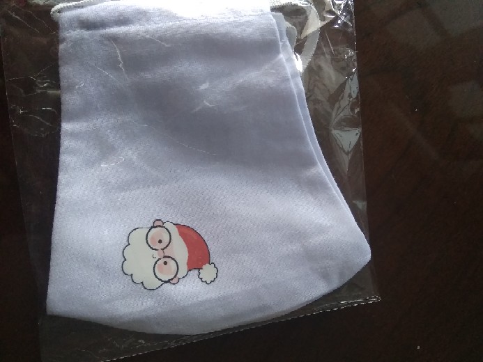 Masker Kain Putih Edisi Natal