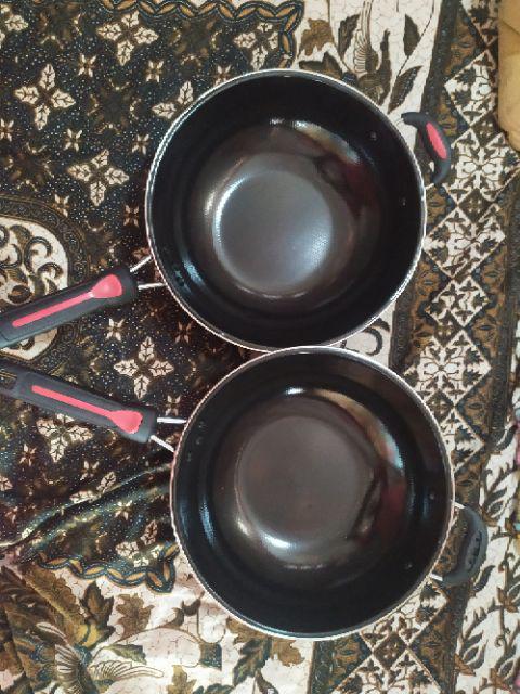 Wajan Enamel Gagang 34cm Merk Hc Wajib Beli Bublewrap