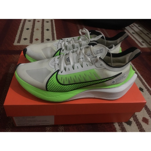 Nike Zoom Gravity