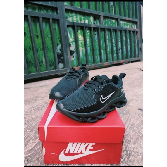 Sepatu Sekolah Sepatu Anak - Anak Sepatu Anak Hitam Polos Pria Wanita sepatu sekolah anak  kecil anak sd smp