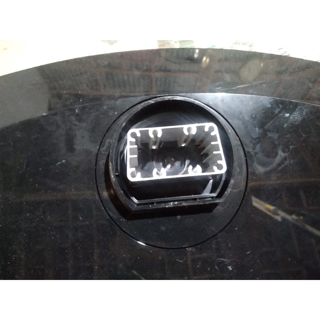 kaki tv sharp lcd lc-32m400m0wh lc 32m400m 32 inch dudukan di meja pedestal stand base solo2 darma