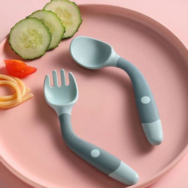 Sendok garpu makan bayi silikon 2in1 termasuk kotak / Spoon fork baby kids silicone