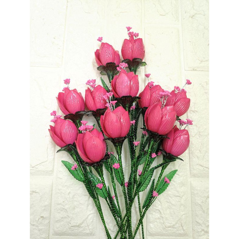 bunga tulip pink fuschia kelopak besar manik akrilik per tangkai