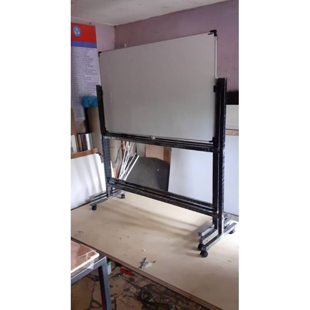 

Whiteboard Standing Magnetik Double Face