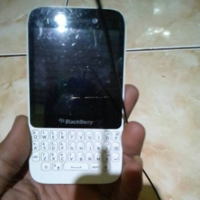 Blackberry Q5 MATOT
