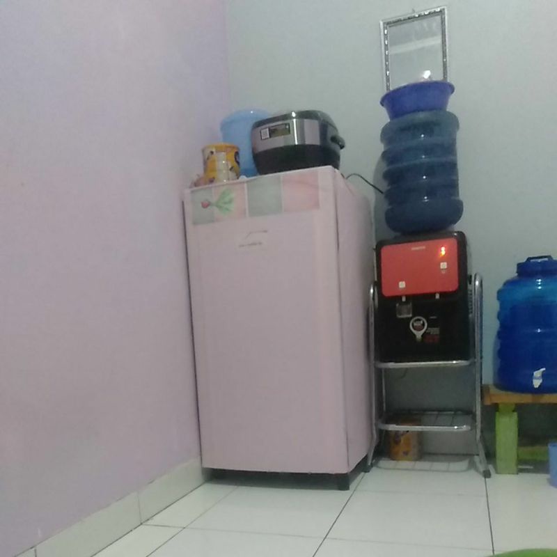 Preloved kulkas 1 pintu / Toshiba / Glacio / good condition