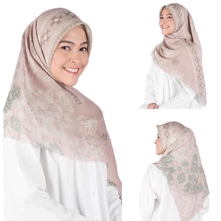 Preloved Mina Scarf Ria Miranda