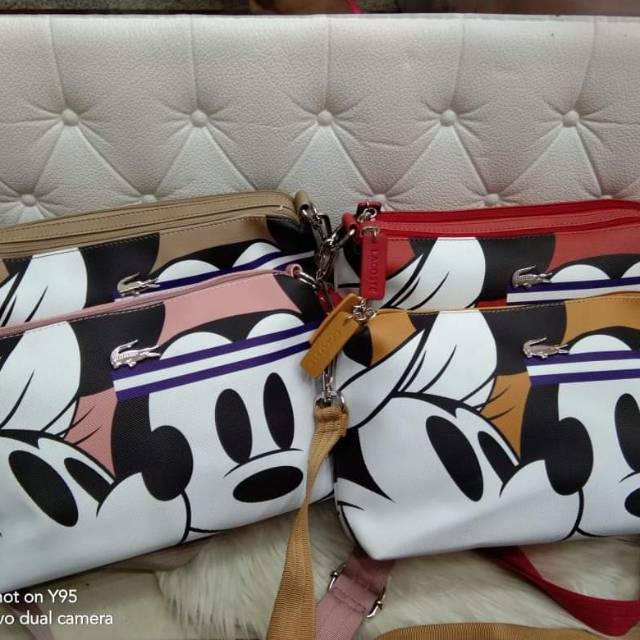Tas selempang lacoste mickey/ slingbag lacoste mickey 2ruang impor