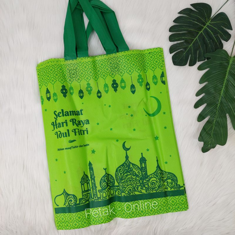 

1 Lusin Tas Spundbond/ Goodie Bag Idul Fitri 38 x 45 CM