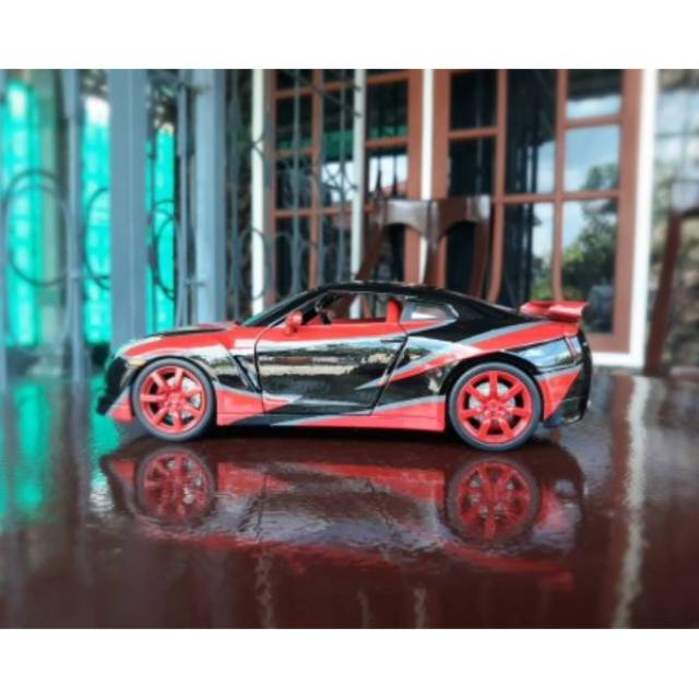 Diecast - Miniatur Mobil Jada Nissan GTR R35 Skala 24 JadaToys
