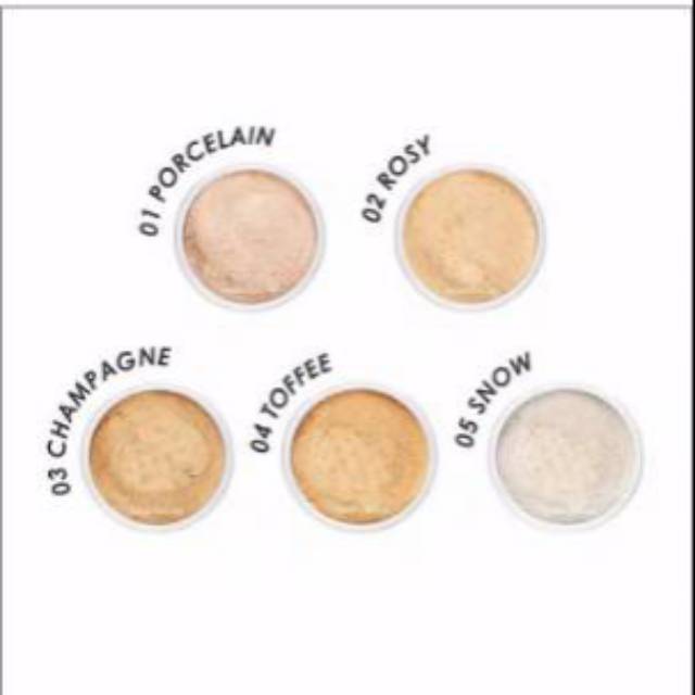 Make Over Silky Smooth Transclution Powder