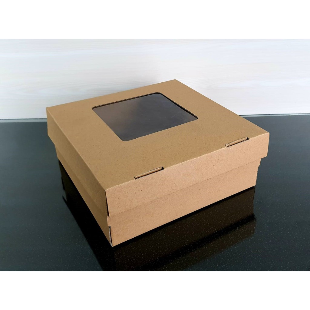 

Box Pudding - Eflute Mika (Uk. 25 x 25 x 10 cm)